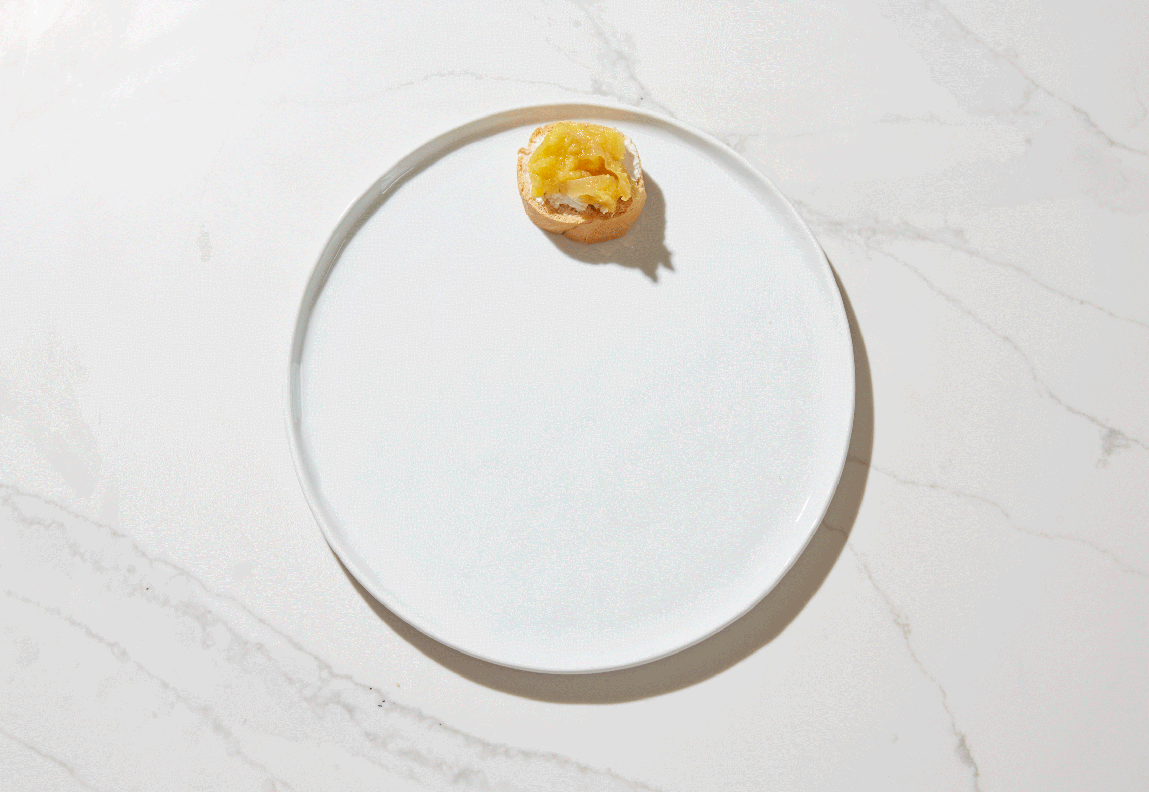 Squash appearing on plate gif.